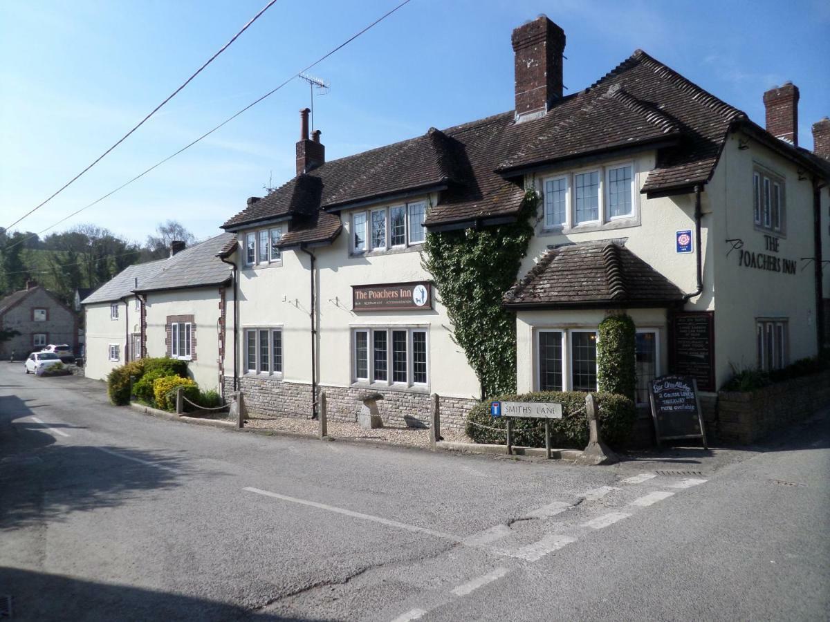 The Poachers Inn Piddletrenthide Exterior foto